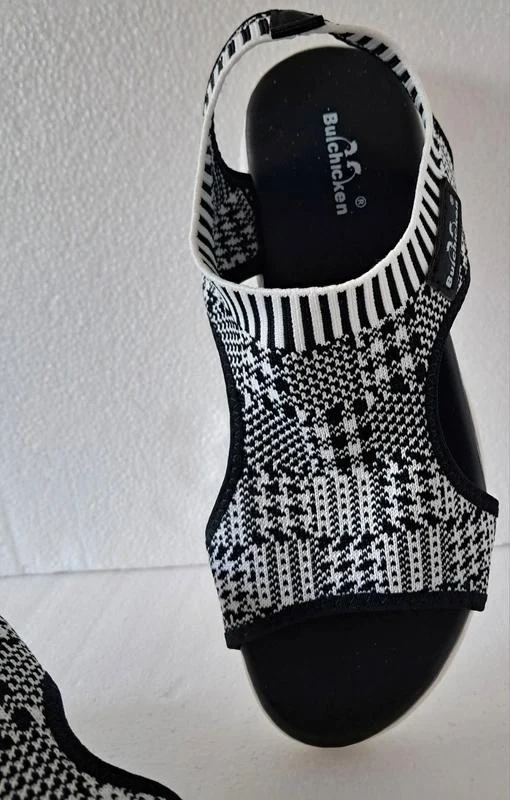 Check Pattern Sandals - Black and White - Stretch Fabric - Size 40 – photo 2